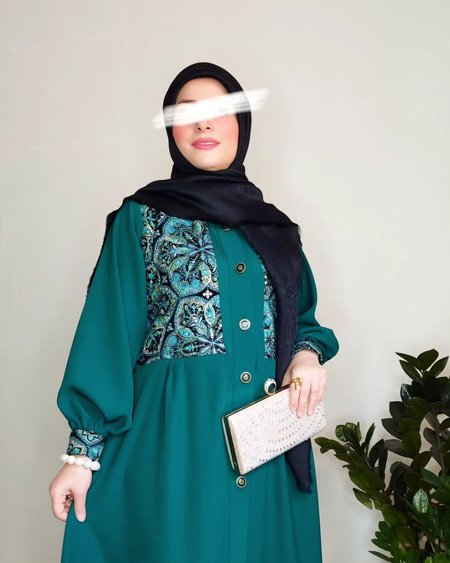 مانتو زنانه. مدل سبز زمردی خرجکار هندی